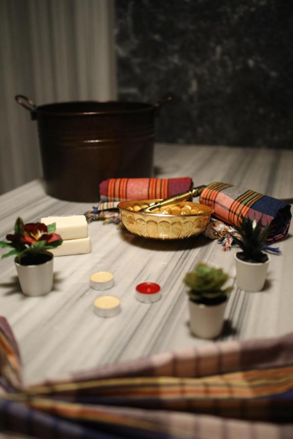 Grand Dora Hotel Ankara Buitenkant foto