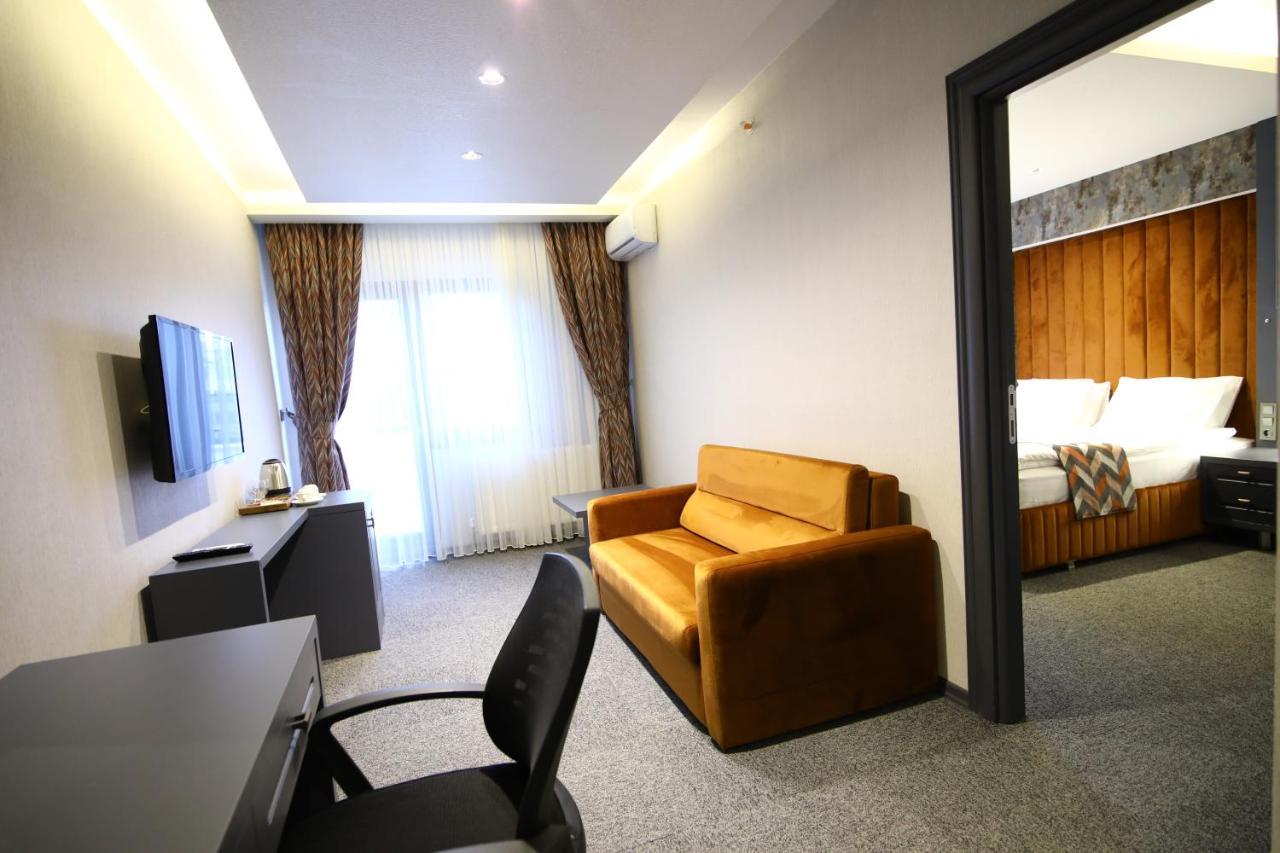 Grand Dora Hotel Ankara Buitenkant foto