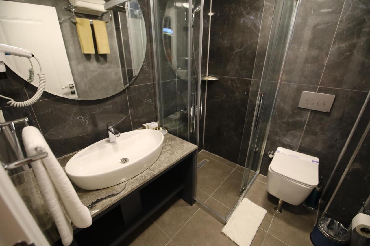 Grand Dora Hotel Ankara Buitenkant foto
